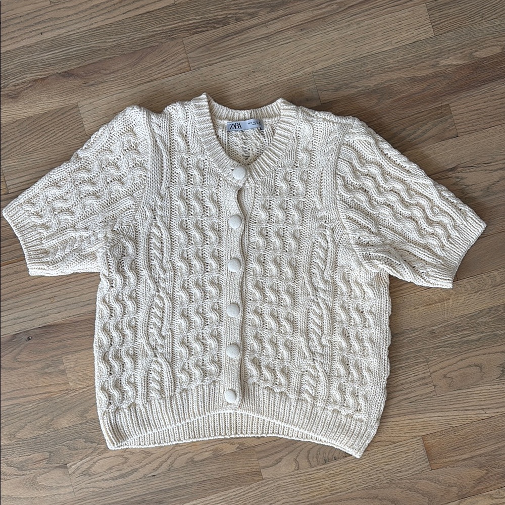 Cable Knit Cream Sweater - short sleeves